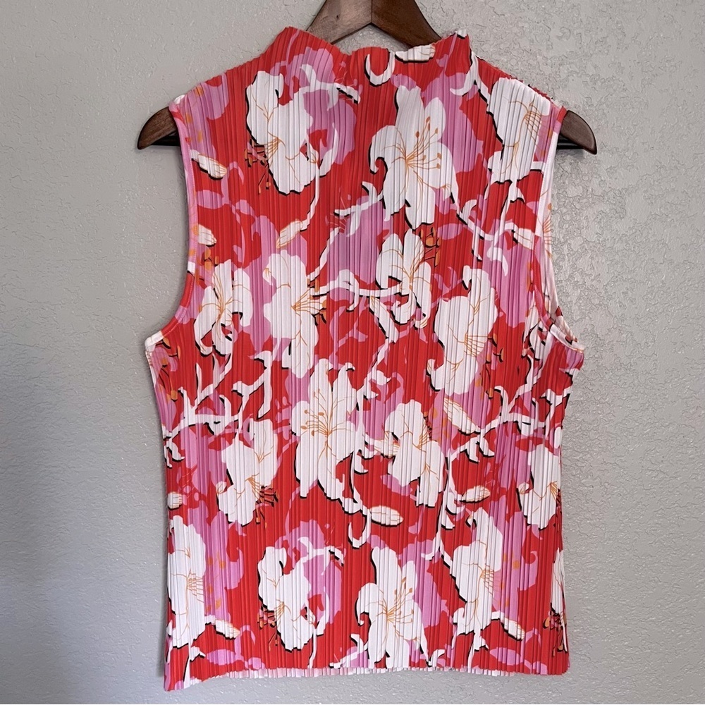 Marc New York Pleated Stretchy Short Sleeeve Blouse Firecracker Lily Size M